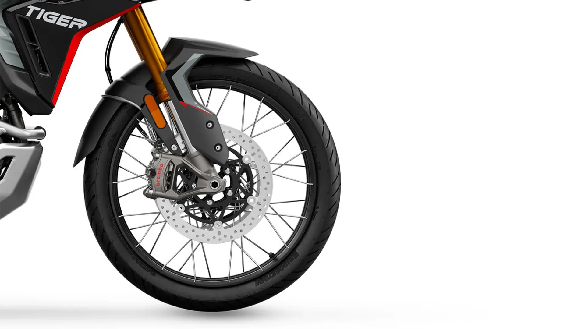 Przednie koło 21" z tarczami 320 mm i zaciskami Brembo Stylema